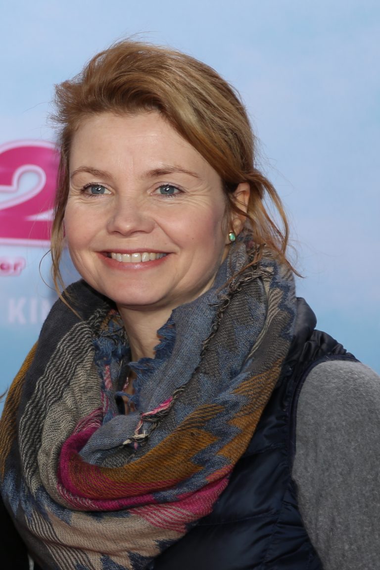 Annette Frier Vermögen, Freund, Kinder, Biographie, Heimatstadt