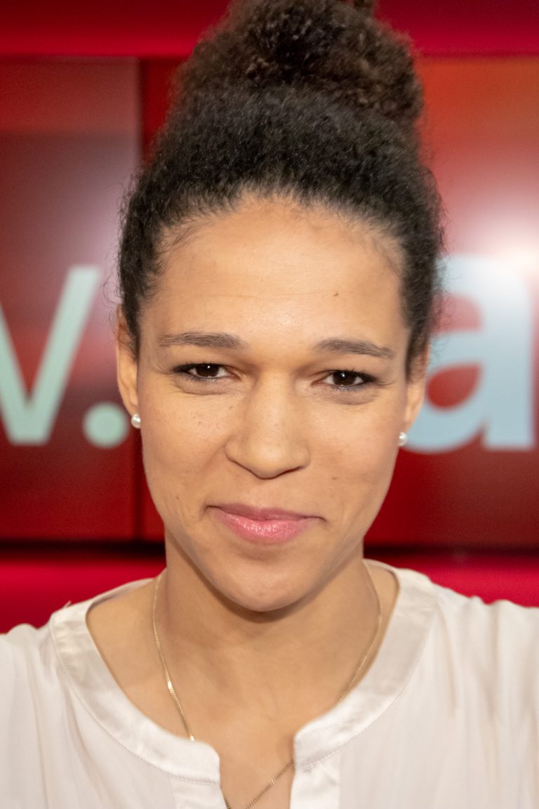 Celia Sasic Biographie, Heimatstadt, Vermögen, Freund & Kinder