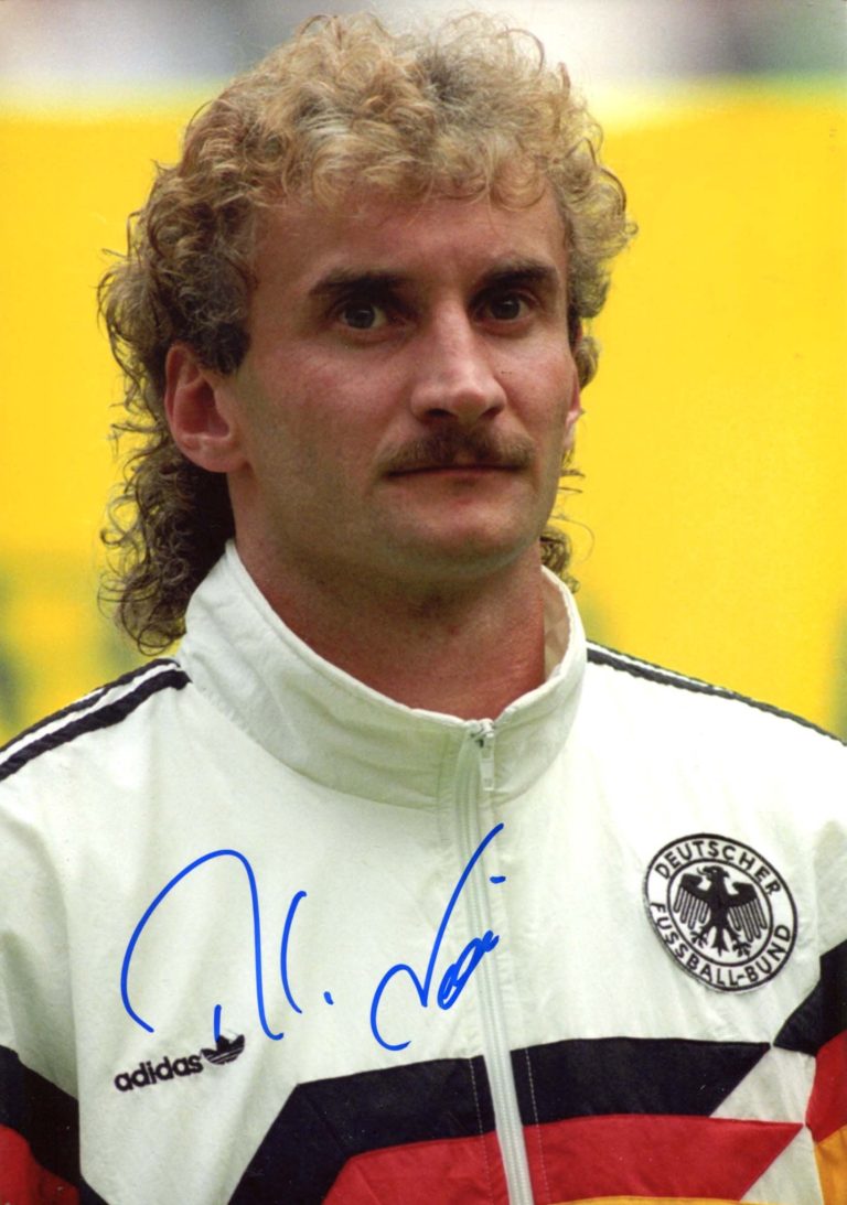 Rudi Völler Nettovermögen, Alter, Größe, Familie, Freundin, Religion Und Karriere