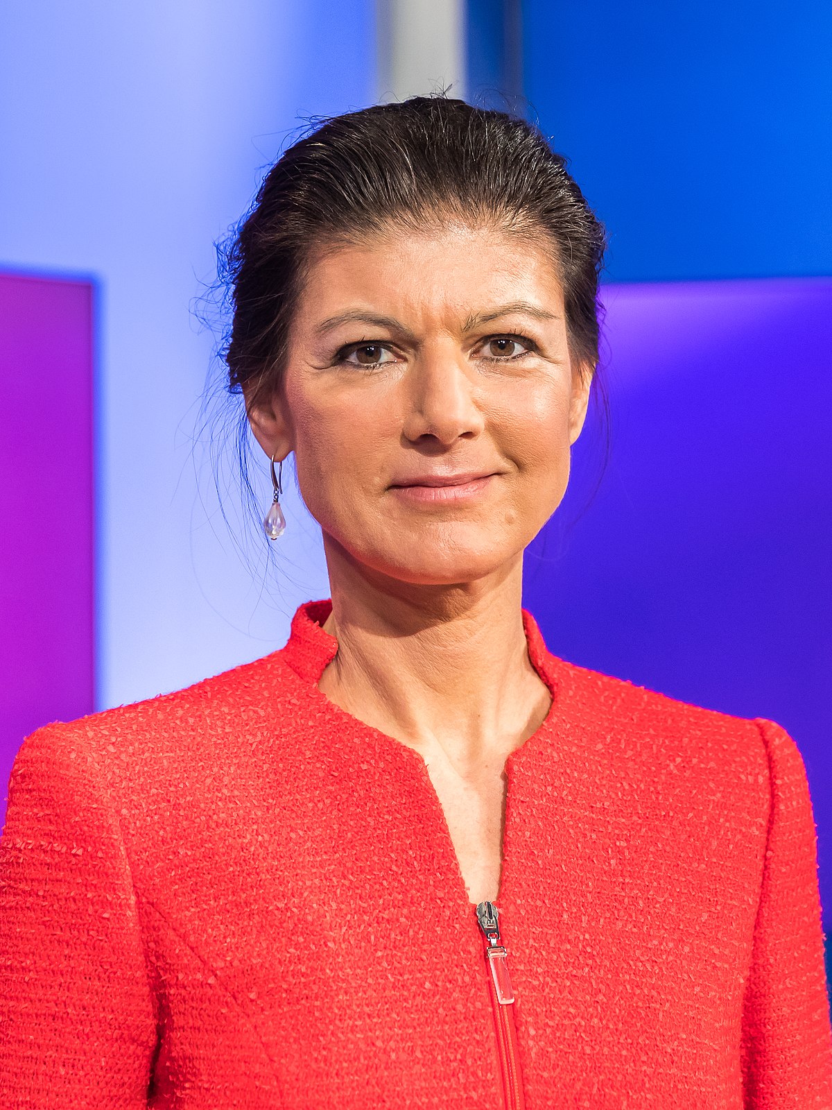 Sahra Wagenknecht - scrap_google_ccl